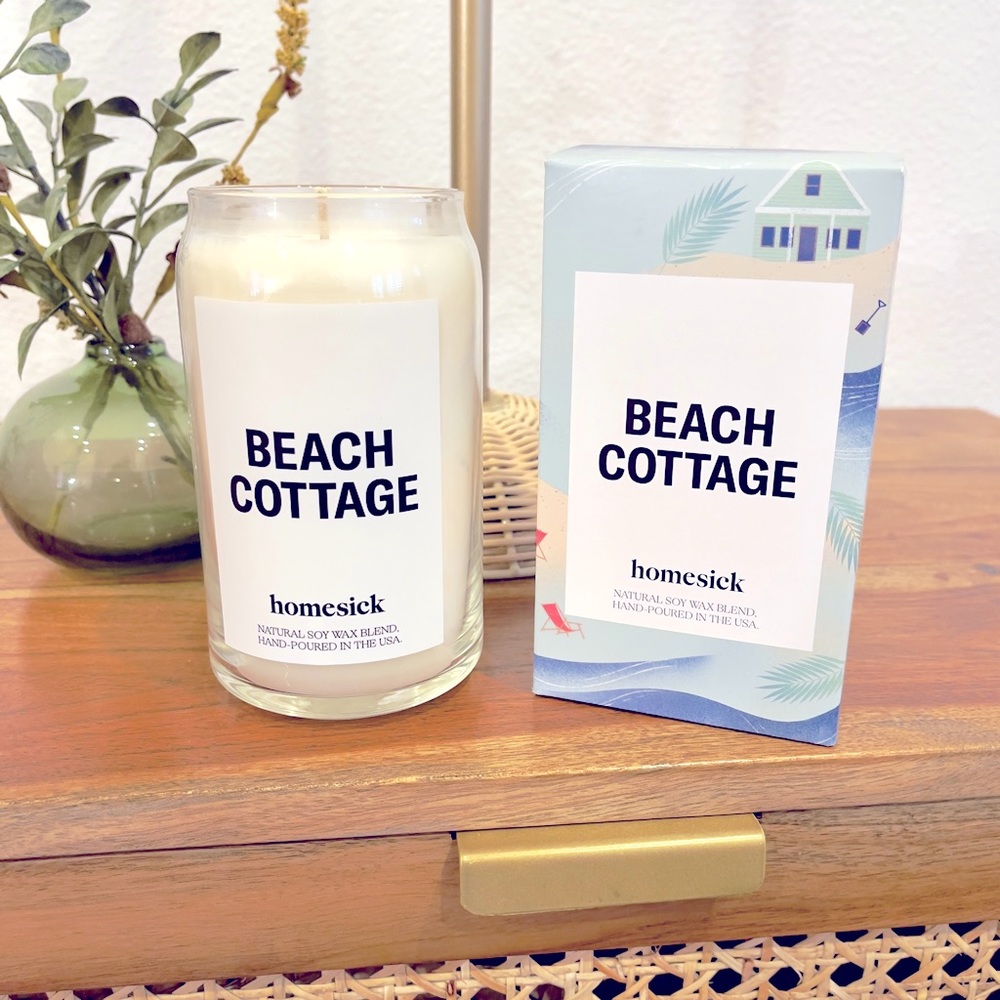 Homesick Beach Cottage Scented Soy Wax Candle 13.75 oz Large Jar NIB